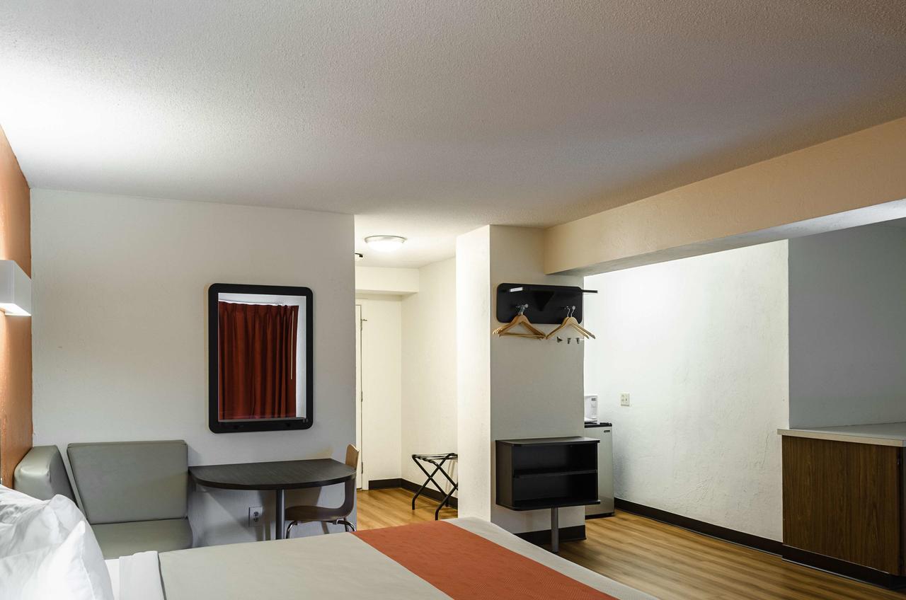 Motel 6-Westborough, Ma Northborough Dış mekan fotoğraf